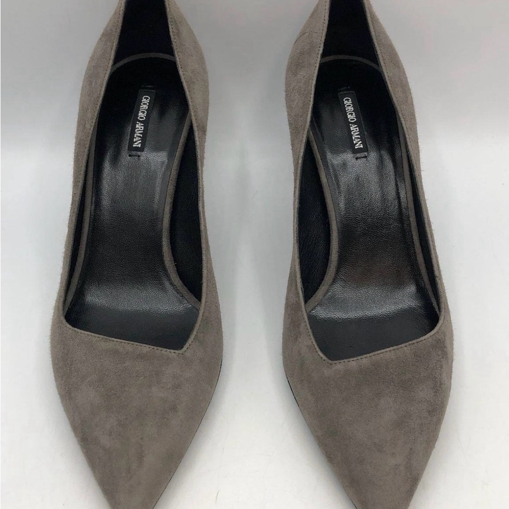 New Giorgio Armani Gray Suede Heels 6.5